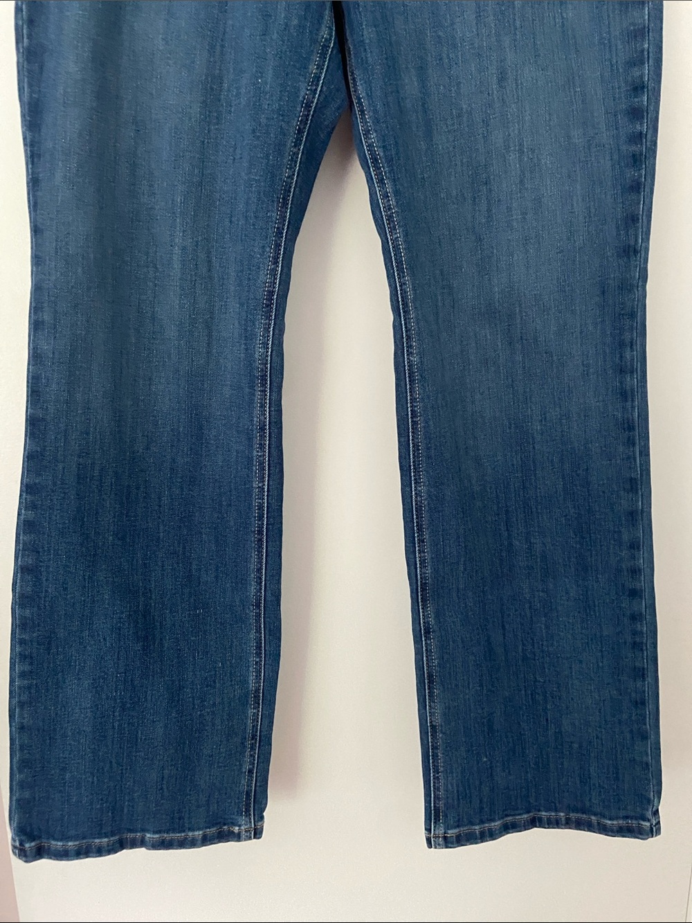 Ariat Perfect Rise Straight Jeans - Picture 4 of 12
